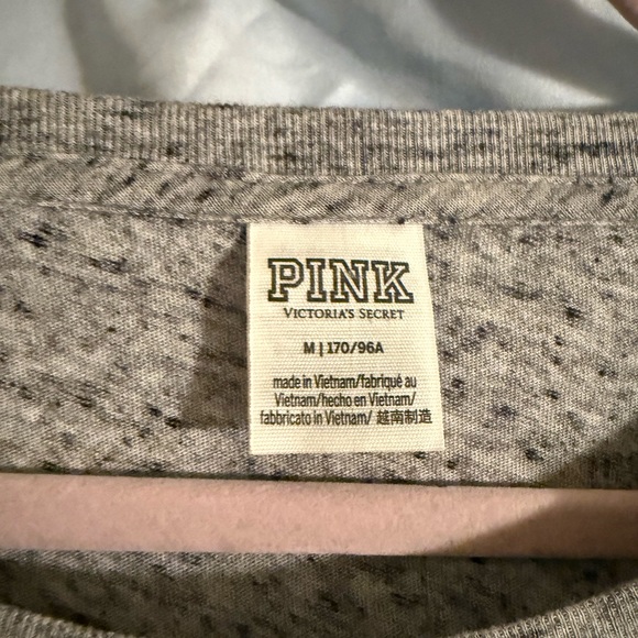 PINK Victoria's Secret Heather Gray Tee size medium - Picture 4 of 4